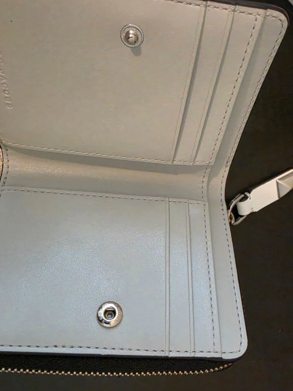 Marc Jacobs Vitamin (Pill) Camera Bag w/ Wallet & Keychain - Picture 8 of 14